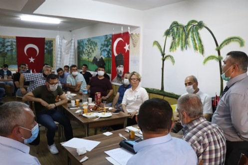 Başkan Adayları Mevcut Başkanı Seçti!