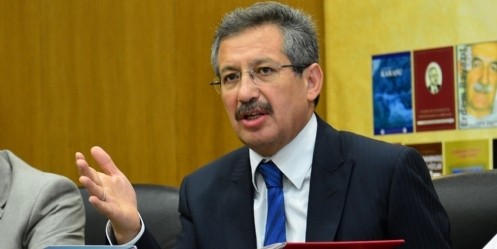 Belediye Başkanı Poyraz, 10 yıllık hizmet kitabını tanıttı