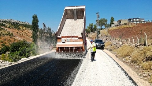 Pazarcık Kırsalında Kesintisiz Ulaşım Sağlanıyor