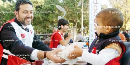 ``Somuncu Baba Sebil Ekmeği`` dağıtıldı 