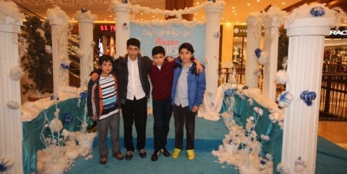 Piazza yeni yılıcoşkuyla karşılıyor
