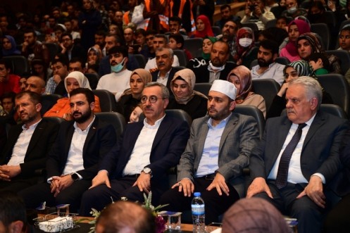 Konakcı`yla Gençlik Buluşması`na Yoğun İlgi
