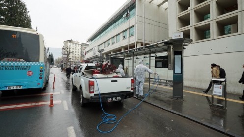 Otobüs Durakları ve Havalimanı Dezenfekte Edildi