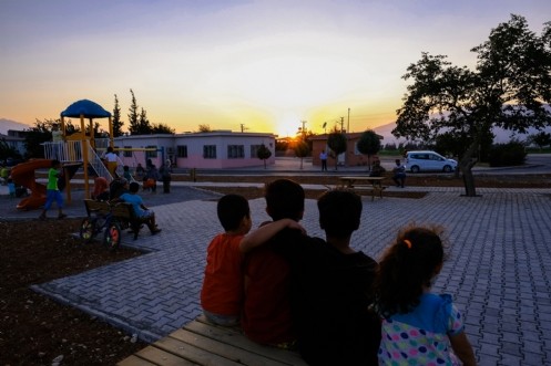 Dulkadiroğlu`ndan Erkenez`e Saat Kulesi