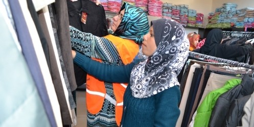 Kimse Yok mu Derneğinden Suriyeli mültecilere yardım