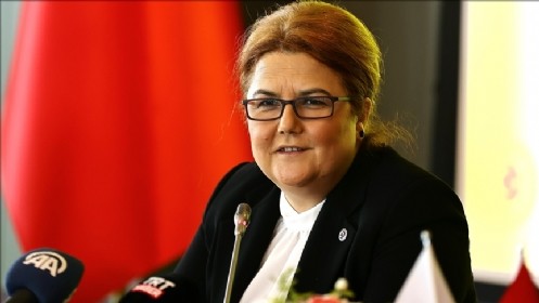 Bakan Yanık; ``Bakıma İhtiyacı Olan Engelli Vatandaşlar ve Aileleri İçin Toplam 954 Milyon TL Evde Bakım Yardımı Ödemelerini Hesaplara Yatırmaya Başladık``