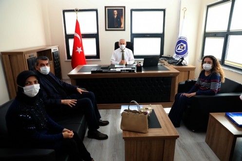 KİÜ ve Sosyal Bilimler Lisesi Arasında İşbirliği Protokolü İmzalandı