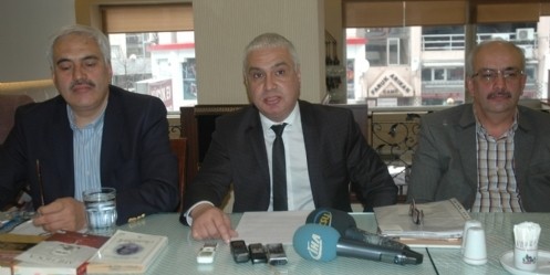 Tarih Profesörüne Tepki
