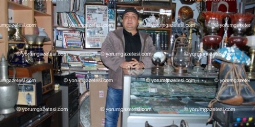 Alagöz,Antika eşyalara dokunurken heyecanlanıyorum
