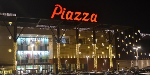 Yeni Yıl Alışverişinde Piazza