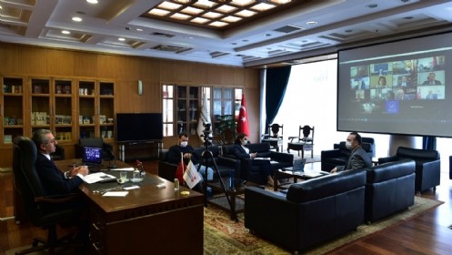 Başkan Güngör Göç Platformu Toplantısına Katıldı