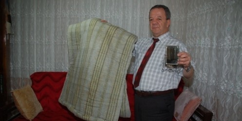 Cepheden kalan emanetler evini süslüyor