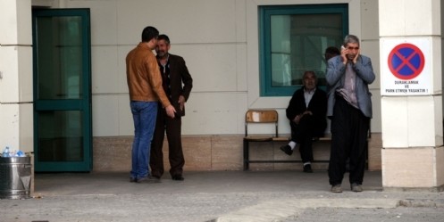 Karı koca evlerinde yanmış halde bulundu
