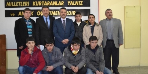 Elbistanlı öğrenciler İsveç yolcusu