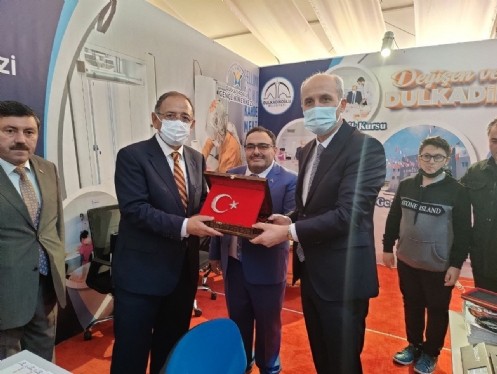 Gençlik Fuarında Dulkadiroğlu Standına Büyük İlgi