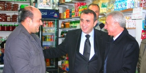 Esnafın sorunlarına kulak tıkayan yönetici olamaz