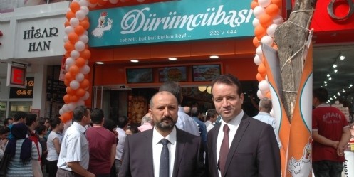 Yarışmalı Dürümcü Açılışına Yoğun İlgi