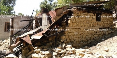 Andırın`da Evi Yanan Aileye Yardım 