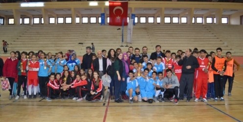 Yıldızlar Voleybol Turnuvası sona erdi
