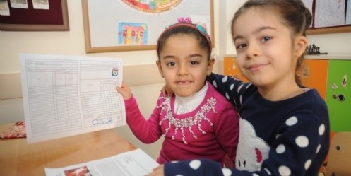 Okullarda karne heyecanı
