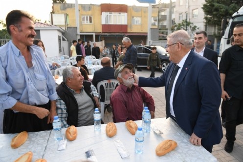 Onikişubat Belediyesi`nden 2 Bin Kişilik İftar Sofrası