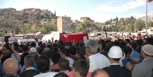 Şehit Polis Unkun Uğurlandı