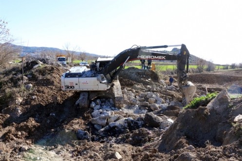 14 Mahalleyi Bağlayan Köprüyü Büyükşehir Yapacak