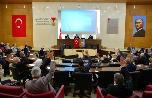 Kahraman Şehirden Sezai Karakoç