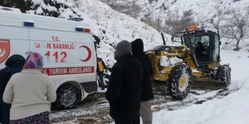 Büyükşehir Yolu Açtı Ambulans Hastaya Ulaştı