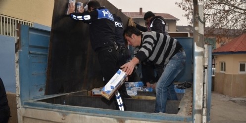 Zuladaki sigarayı demirci ustası çıkardı