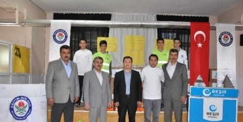 Kardeşlik Projesi ile Yetimlerin Yüzünü Güldürdüler