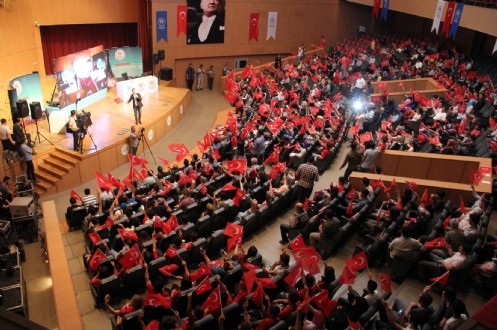 İçimizdeki Kahramanlar 15 Temmuz Şehitleri Anma Programı Gerçekleştirildi