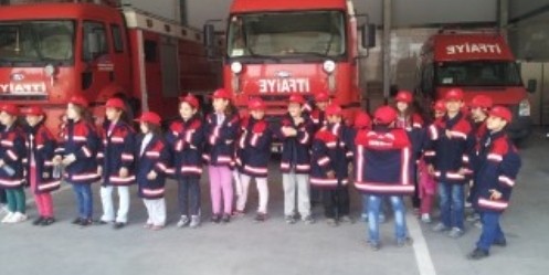 Minik Gönüllüler İtfaiyede