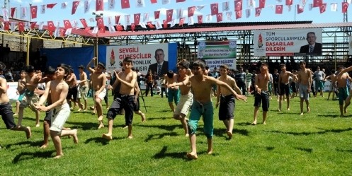 1. Kutlu Doğum Şalvar Güreşi Festivali