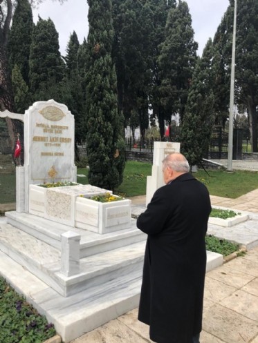 Başkan Mahçiçek Vefatının Yıldönümünde Mehmet Akif Ersoy