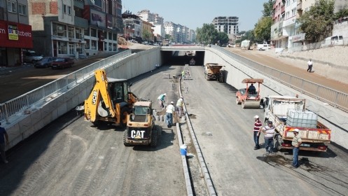 Karamanlı Kavşağı Asfaltlandı