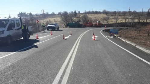 Yalnız Ardıç Mevkiinde Yol Genişledi