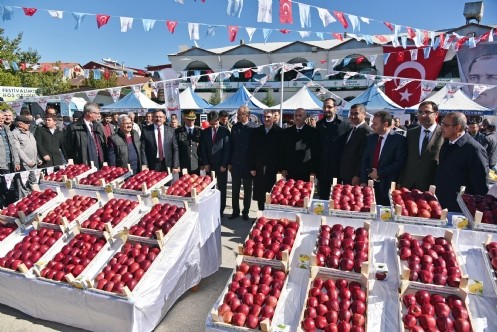 Göksun Elma Festivalinin 7.si Yapıldı