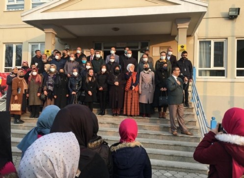 İl Millî Eğitim Müdürü Kahraman, Zekeriya Tanrıverdi İmam Hatip Ortaokulu`nu Ziyaret Etti