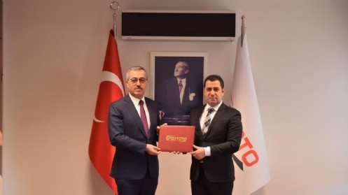 Kahramanmaraş`ta Her Mahalleye Halı Saha ve Pota