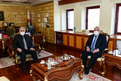 KSÜ Üniversitesi Rektörü Prof. Dr. Niyazi Can, Kahramanmaraş İstiklal Üniversitesi Rektörü Prof. Dr. Sami Özgül İle Bir Araya Geldi