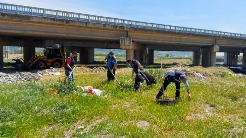 Sembol Nehirde Kirliliğe Geçit Yok