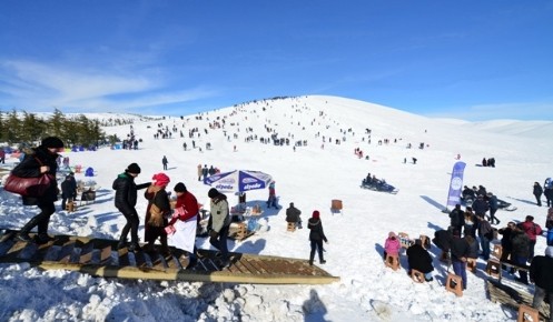 Yedikuyular Kar Şenliği Coşkuyla Gerçekleştirildi