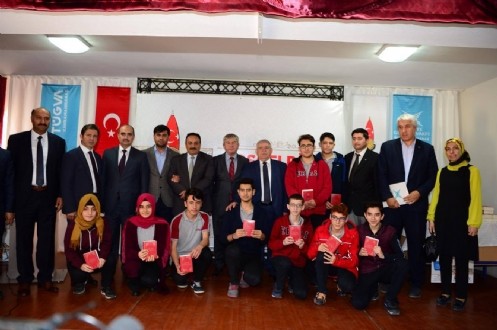 Başkan Mahçiçek Edebimizi Kaybetmez Ve Çok Çalışırsak, Emin Olun Gelecek Türkiye