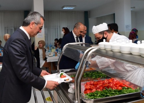 Başkan Güngör Öğrencilerle İftar Yaptı