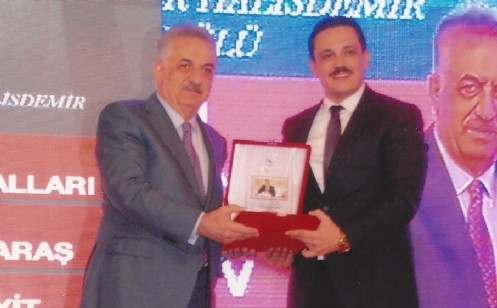 Şehit Ömer Halisdemir 15 Temmuz Milli İarede Ödülü

Aksu Tv