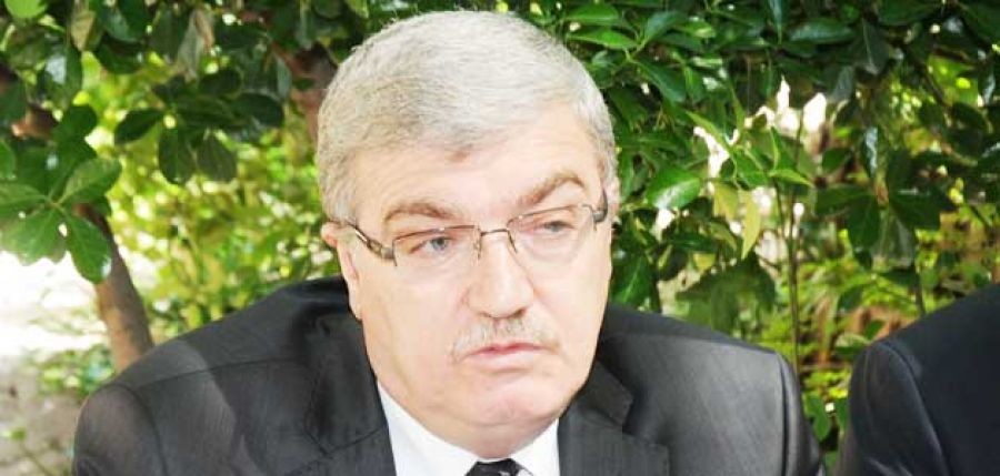 Basın, halkın yönetimi denetleyebilmesinde rol üstlenmektedir