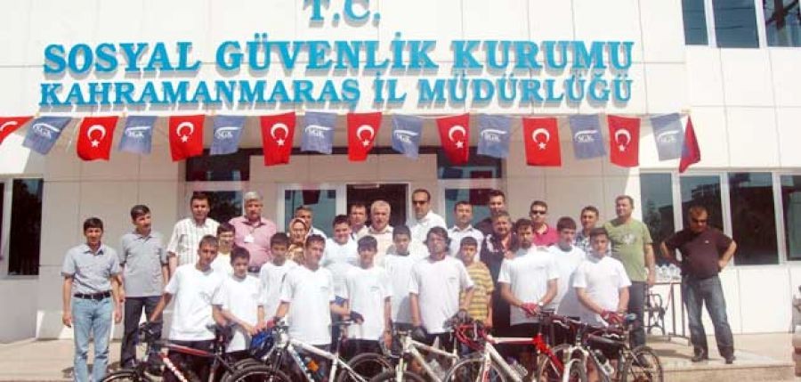 Dere: Sosyal güvenlik konusuna dikkat çekeceğiz