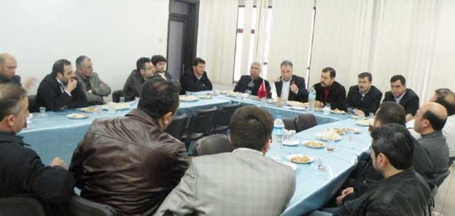 Baba; Sektörümüzle ilgili ne varsa yapmaya çalışıyoruz