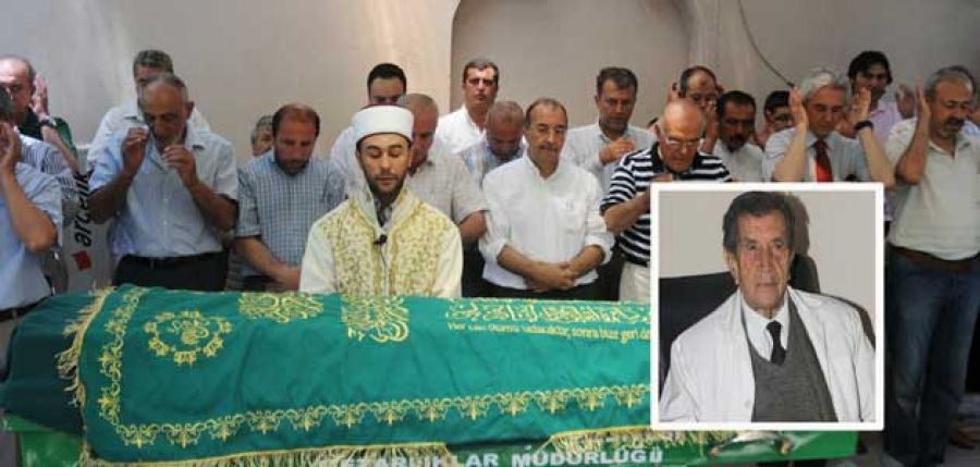 Kahramanmaraş?ın ilk uzman doktoru vefat etti 